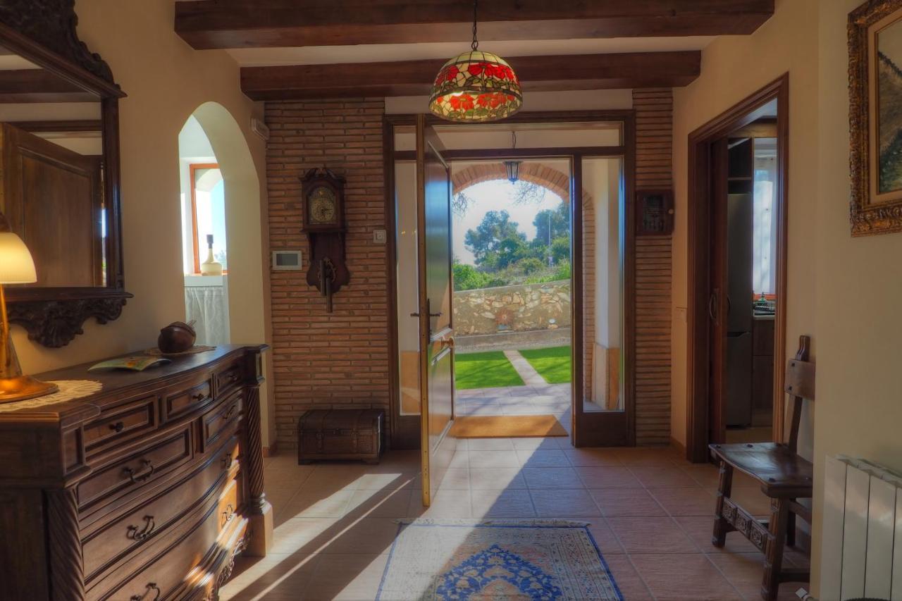 Villa Can Roig By Hello Homes Sitges 圣佩德罗-德里瓦斯 外观 照片